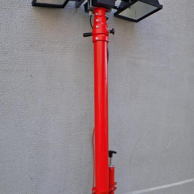 Поворотная головка